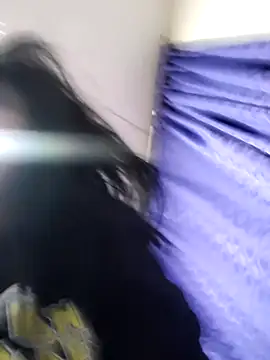 Snapshot of angelicroose2 chatting on 11.08.25 angelicroose2 online show from 11.08.25