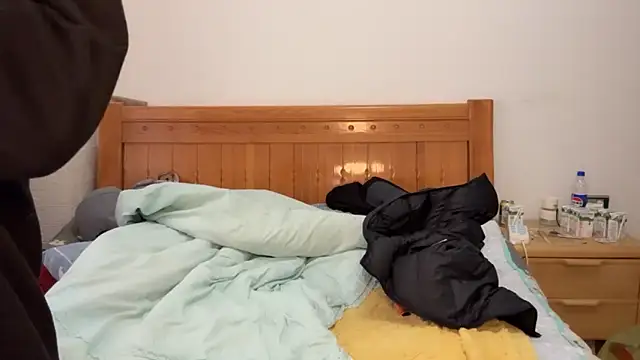 Snapshot of w5206t chatting on 11.21.25 w5206t online show from 11.21.25