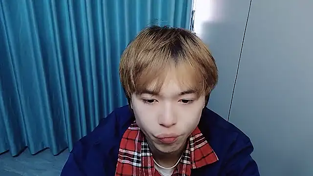 Snapshot of w5206t chatting on 04.06.26 w5206t online show from 04.06.26