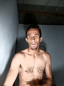 Snapshot of ninfourso chatting on 10.05.25 ninfourso online show from 10.05.25