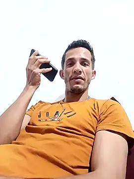 Snapshot of ninfourso chatting on 10.23.25 ninfourso online show from 10.23.25