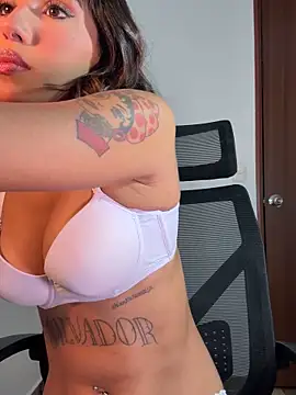 Danicute  online show from 09.18.25