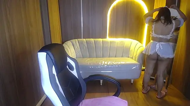 Snapshot of Gumball_b chatting on 11.19.25 Gumball b online show from 11.19.25