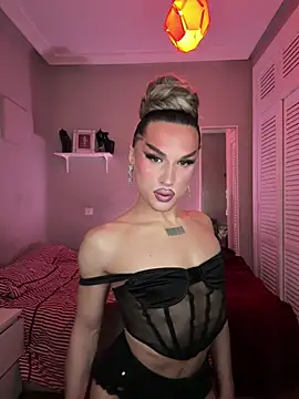 Snapshot of lacattiva chatting on 02.10.26 lacattiva online show from 02.10.26