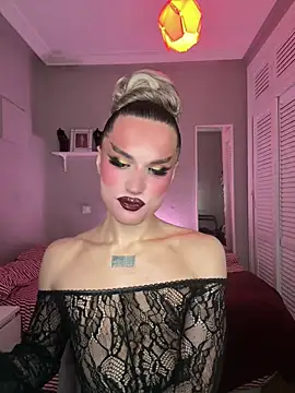 Snapshot of lacattiva chatting on 02.11.26 lacattiva online show from 02.11.26