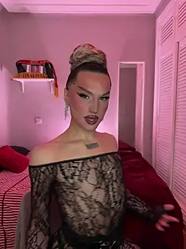 Snapshot of lacattiva chatting on 02.13.26 lacattiva online show from 02.13.26