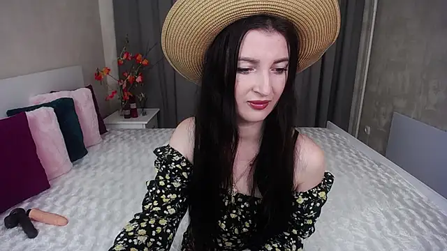 EvelinCuper online show from 11.14.25