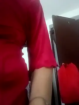 Snapshot of tany90 chatting on 10.30.25 tany90 online show from 10.30.25