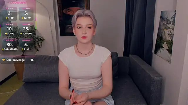 Snapshot of OdelynaAsp chatting on 10.12.25 OdelynaAsp online show from 10.12.25