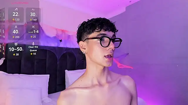 Phillicious   online show from 10.29.25