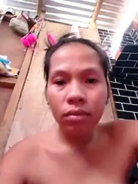 HotNaughtyGirl23 online show from 02.06.26