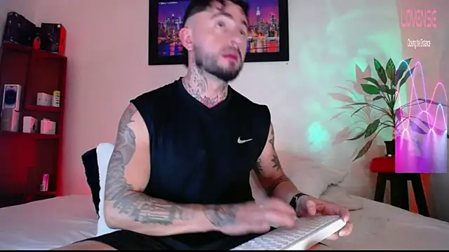 Edwardjonnes online show from 04.16.26