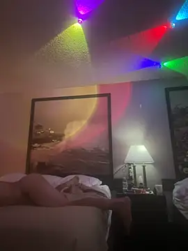 GirThyDock online show from 10.14.25