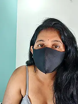 Snapshot of Your-Vedika chatting on 02.09.26 Your-Vedika online show from 02.09.26