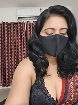 Snapshot of Your-Vedika chatting on 07.11.26 Your-Vedika online show from 07.11.26