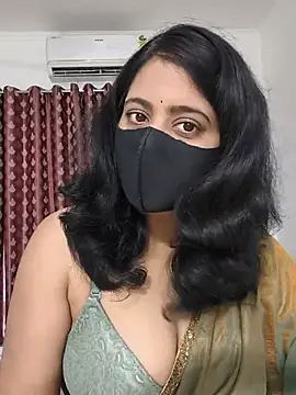 Snapshot of Your-Vedika chatting on 07.25.26 Your-Vedika online show from 07.25.26