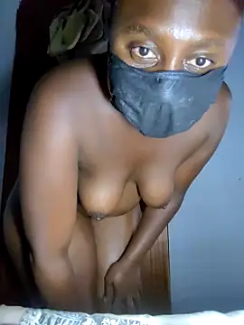 Snapshot of malaika1999 chatting on 11.27.25 malaika1999 online show from 11.27.25