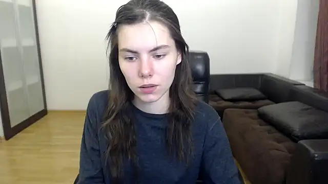 AmelieReve online show from 11.08.25