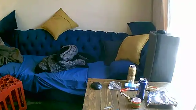 Snapshot of TheeBigPump chatting on 09.13.25 TheeBigPump online show from 09.13.25