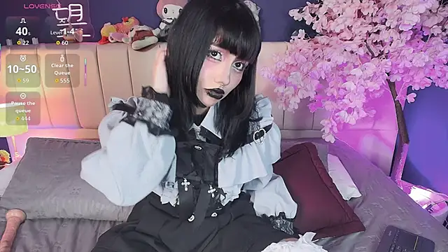 Snapshot of Shizuko_ chatting on 06.11.26 Shizuko online show from 06.11.26