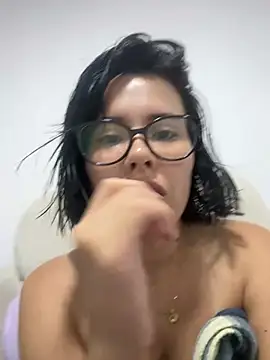 girldom online show from 07.24.26