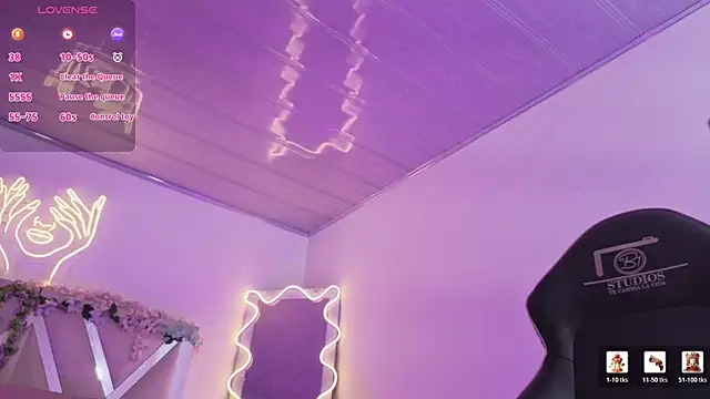 ZURY TAY online show from 04.11.26