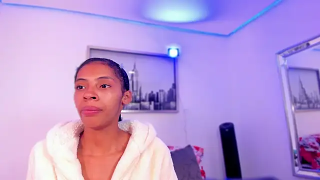 Snapshot of sarah_ashbourne chatting on 09.19.25 sarah ashbourne online show from 09.19.25