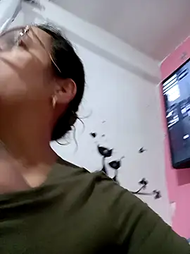 Lady 16 online show from 09.14.25