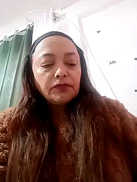 Lady 16 online show from 09.26.25