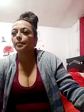 Lady 16 online show from 10.11.25