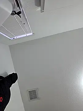 Snapshot of lucho8690 chatting on 10.01.25 lucho8690 online show from 10.01.25