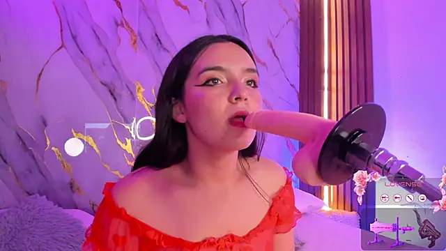 alicecute77 online show from 10.31.25