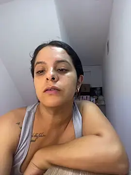 Snapshot of Moon-Lice chatting on 04.16.26 Moon-Lice online show from 04.16.26