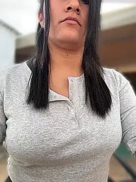 Suandenilo7 online show from 04.23.26