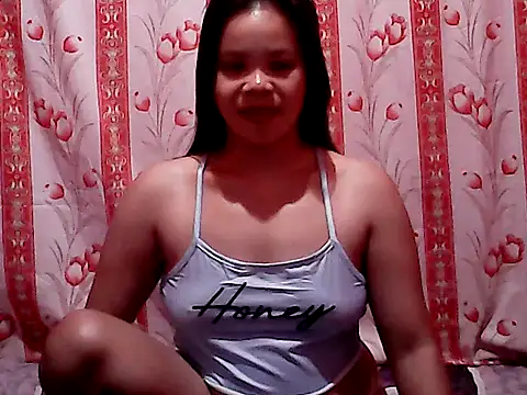 Snapshot of Sexylyka30 chatting on 10.26.25 Sexylyka30 online show from 10.26.25