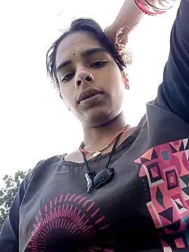 Gulika Doshi online show from 12.05.25