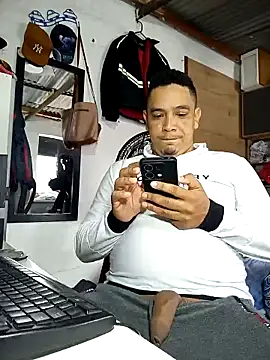 Cristianherrera online show from 10.12.25