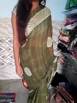 Aarti-kumri online show from 11.11.25