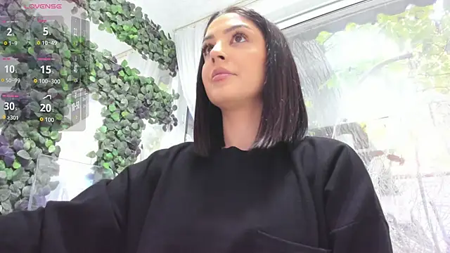 Snapshot of Lexi_Storm chatting on 10.24.25 Lexi Storm online show from 10.24.25