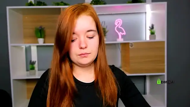 nika-still online show from 02.28.26