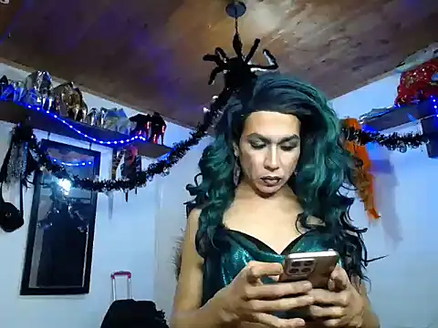 sashastarfire online show from 10.29.25