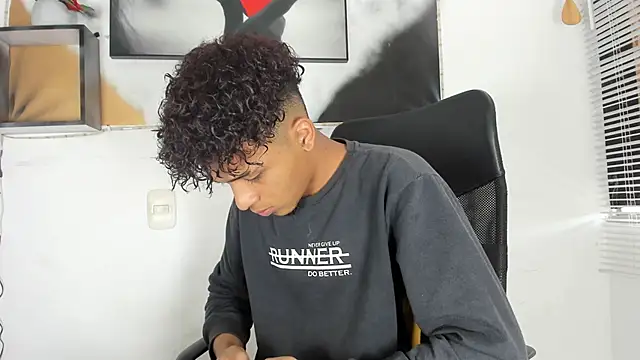 Snapshot of Manuel_Mateus1 chatting on 09.13.25 Manuel Mateus1 online show from 09.13.25