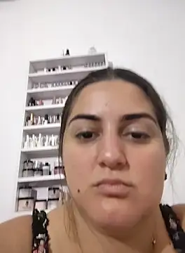 barbielamaravilla11 online show from 10.13.25