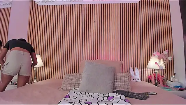 keeyla stone online show from 11.06.25