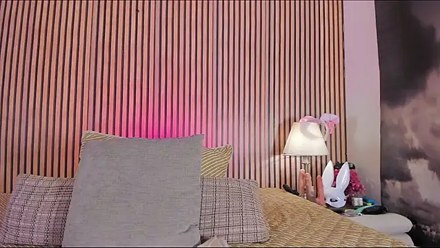 keeyla stone online show from 11.23.25