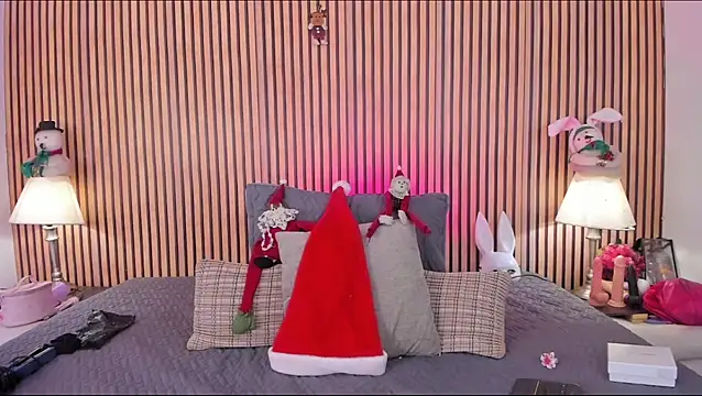 keeyla stone online show from 12.18.25