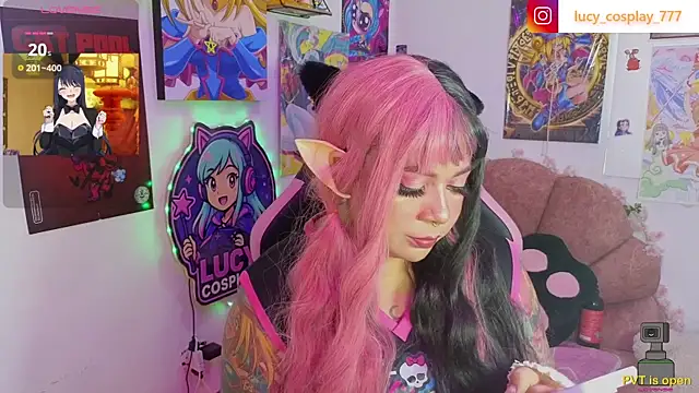 Lucycosplay777 online show from 08.04.26