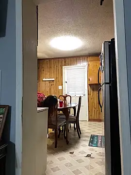 Snapshot of SlimSexxxy69 chatting on 09.22.25 SlimSexxxy69 online show from 09.22.25