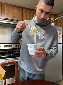 Snapshot of SlimSexxxy69 chatting on 02.13.26 SlimSexxxy69 online show from 02.13.26