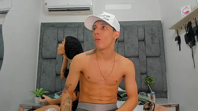 ZafiroAndFlynn online show from 03.28.26